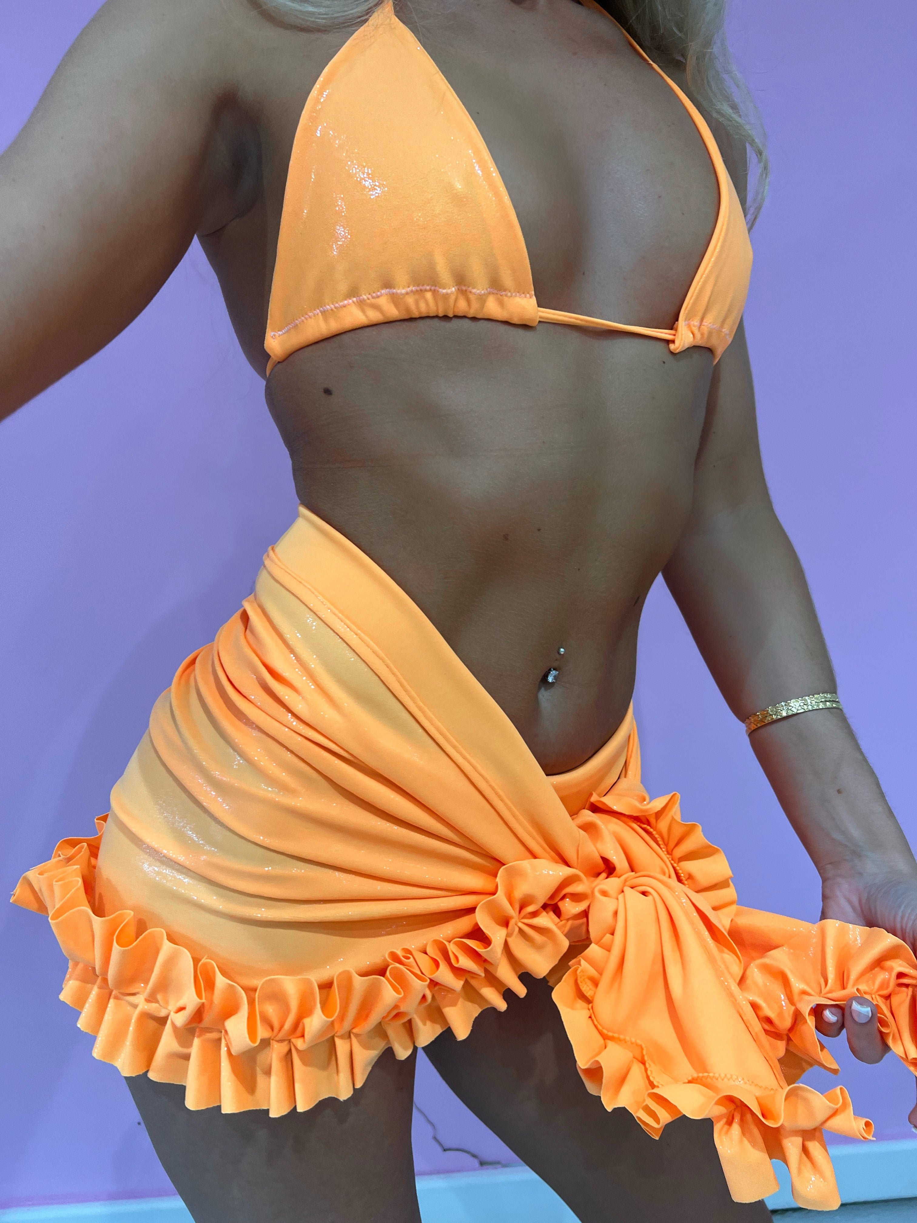 NEW🔥Ruffled skirt and triangle set SELECT COLOUR (pictured in flo orange)